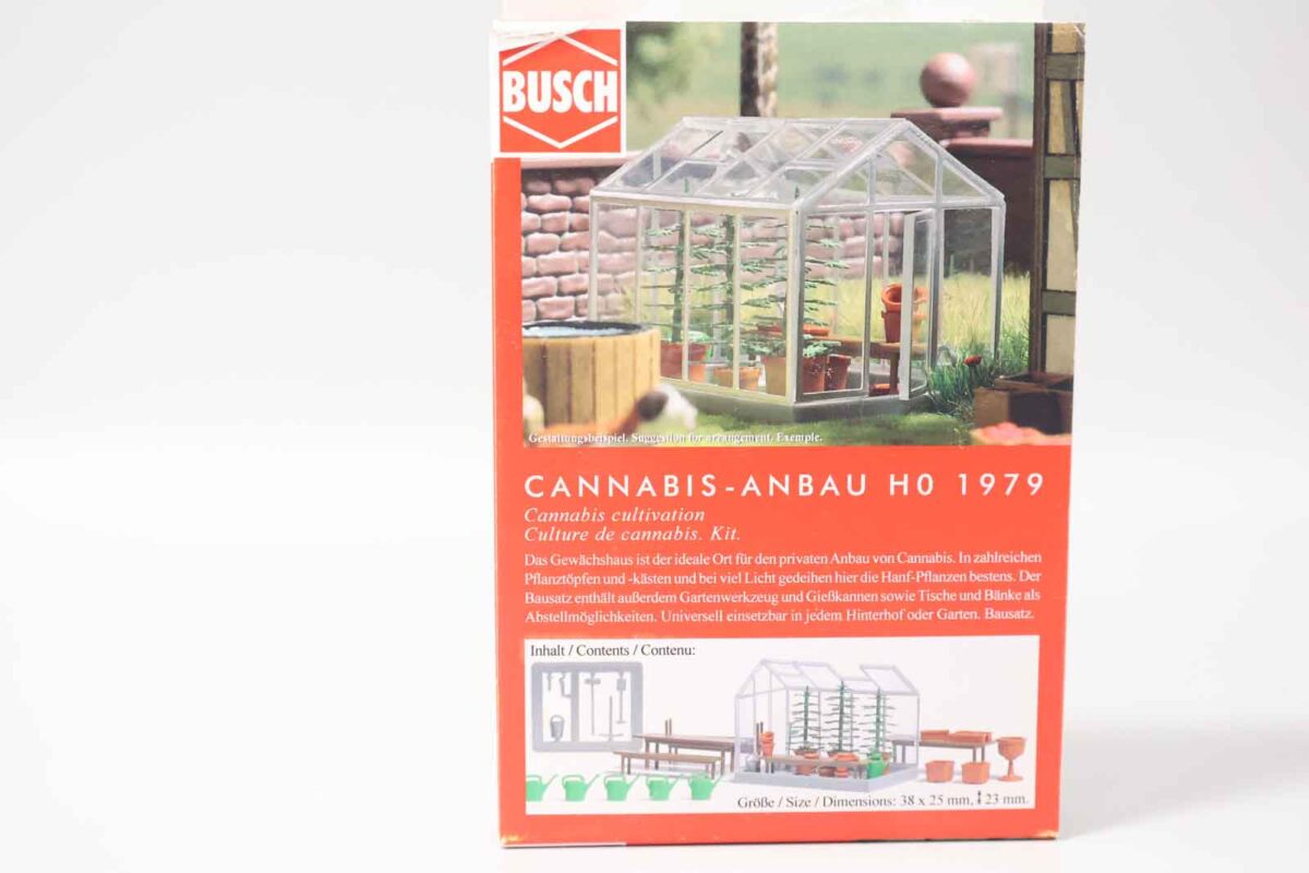 Busch 1979H0 bouwpakket cannabisteelt - Afbeelding 1