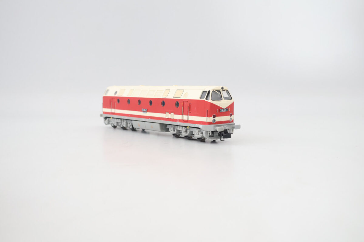 Brawa 0400 Diesellocomotief type 119 DR FX/sound AC - Afbeelding 5
