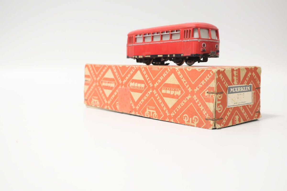 Märklin 3016 /4018 railbus 2 delig type 795  DB - Afbeelding 9