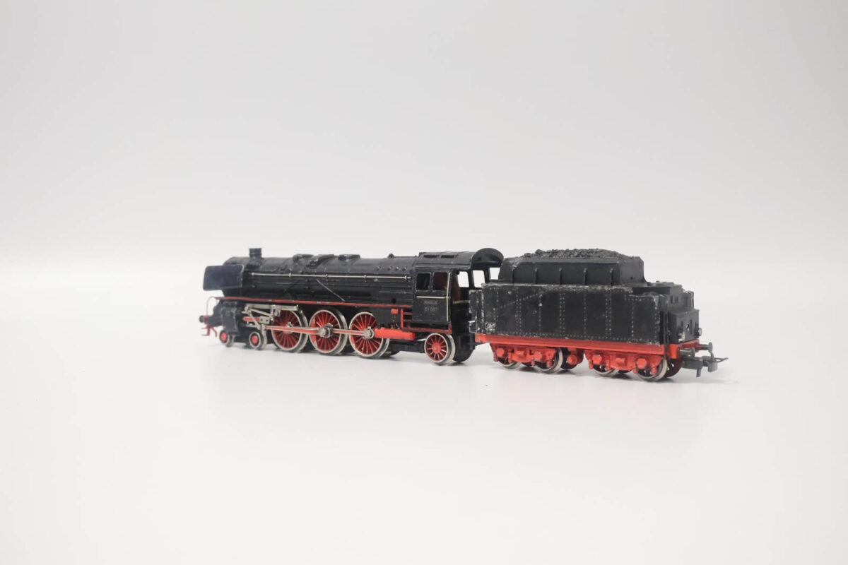 Märklin F800 stoomlocomotief BR01 DB uitgave 2 - Afbeelding 5