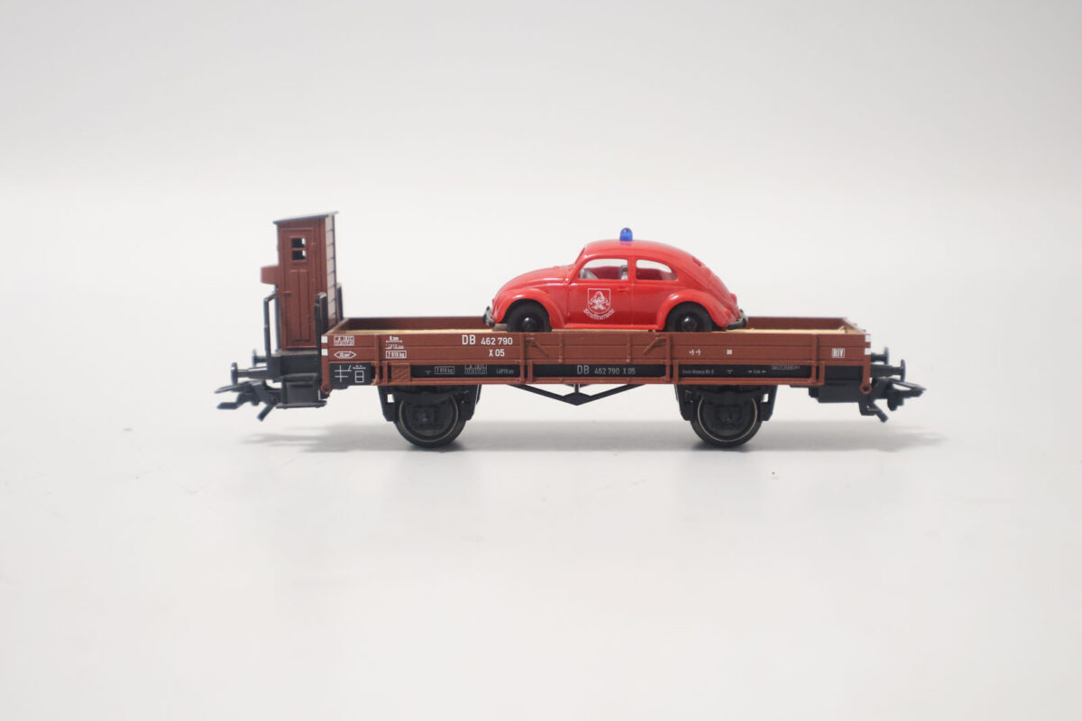 MÄrklin 46063 lage boordwagen geladen met VW brilkever van de DB - Afbeelding 2
