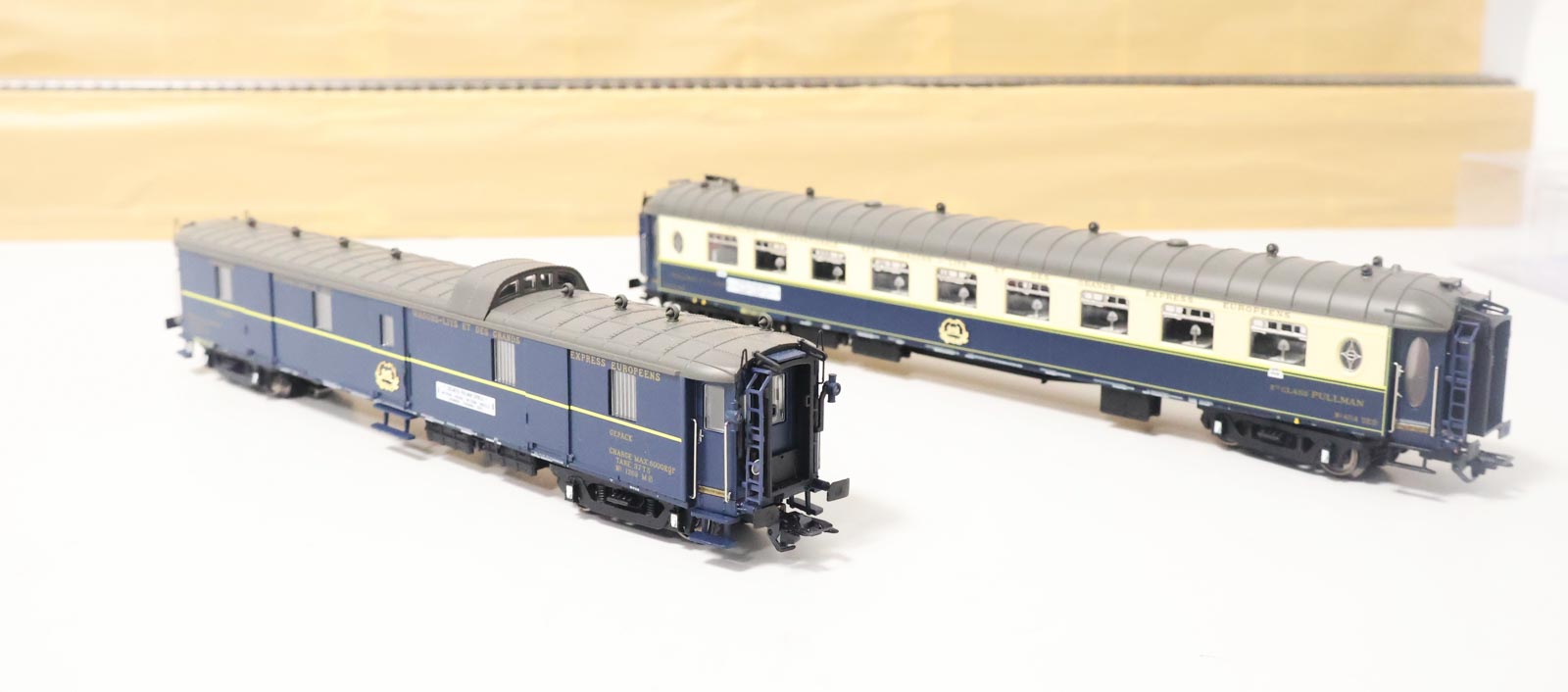 Märklin 42470 set met 6 Pullman wagens Edelweiss van de CIWL - Ben 