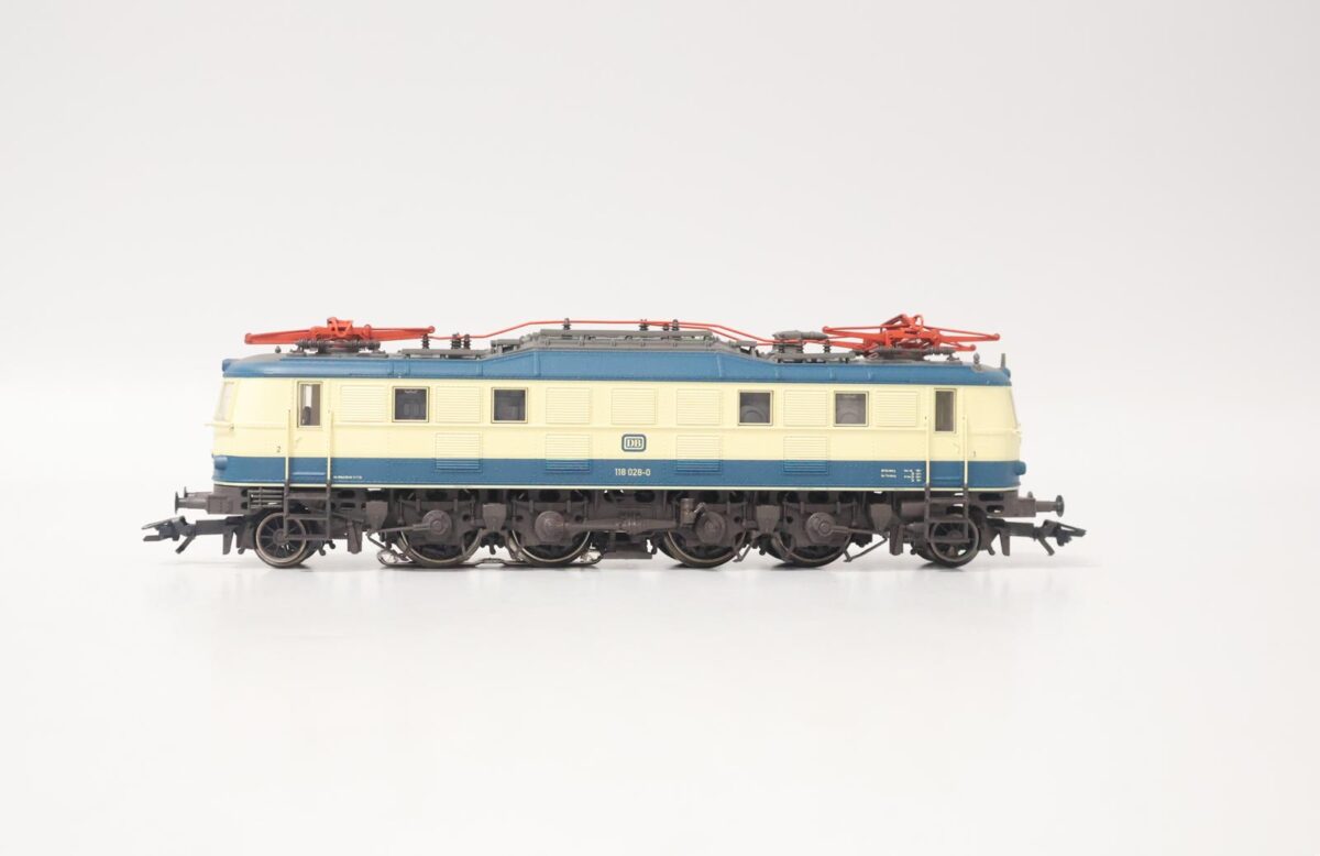 Märklin 37685 Digitale E-locomotief BR18 DB MFX/sound - Afbeelding 4