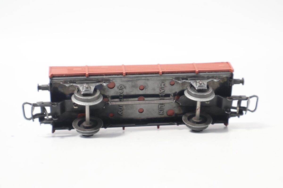 Märklin  lage boordwagen oudere versie 1+1 gratis - Afbeelding 4
