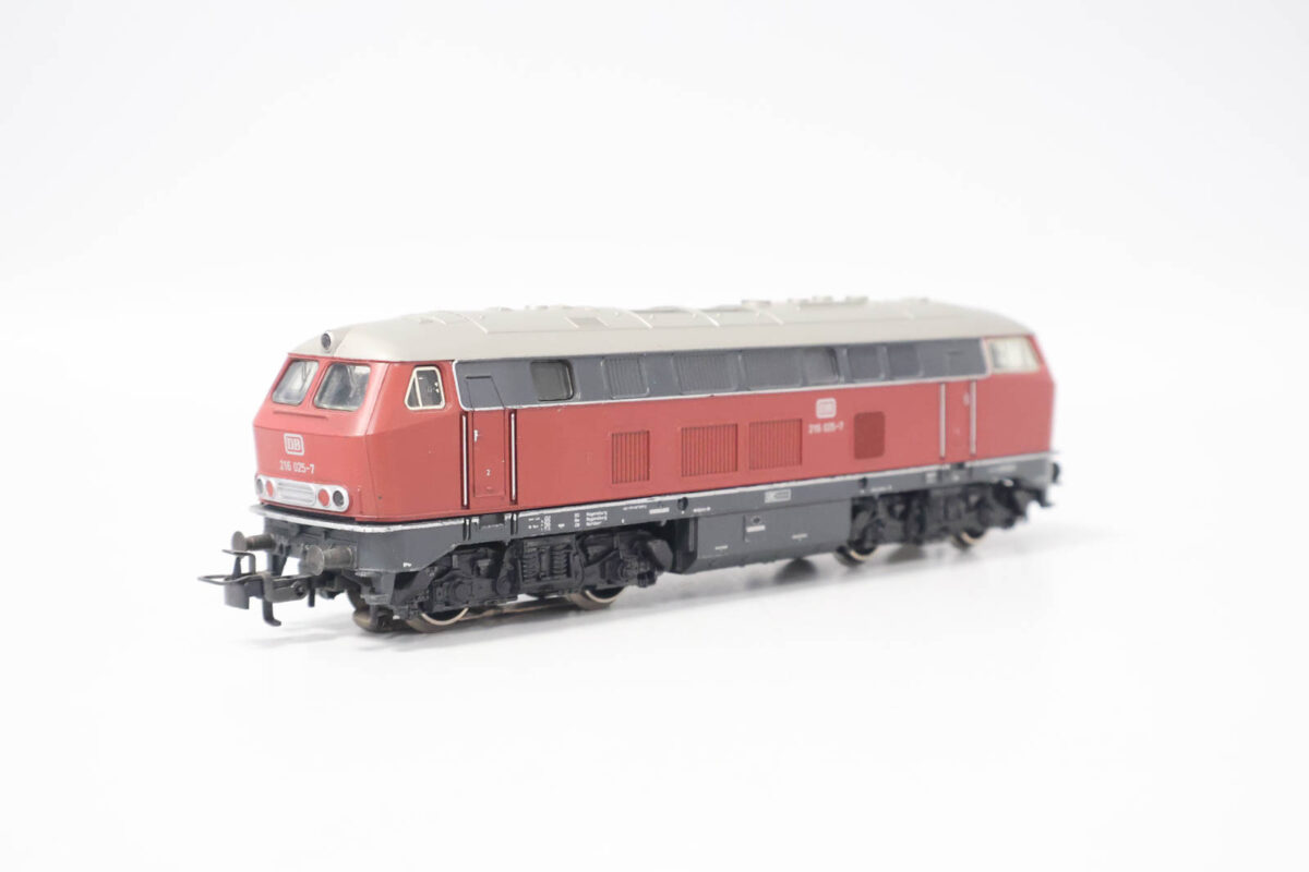 Märklin 3075 diesellocomotief Br216 DB - Afbeelding 3