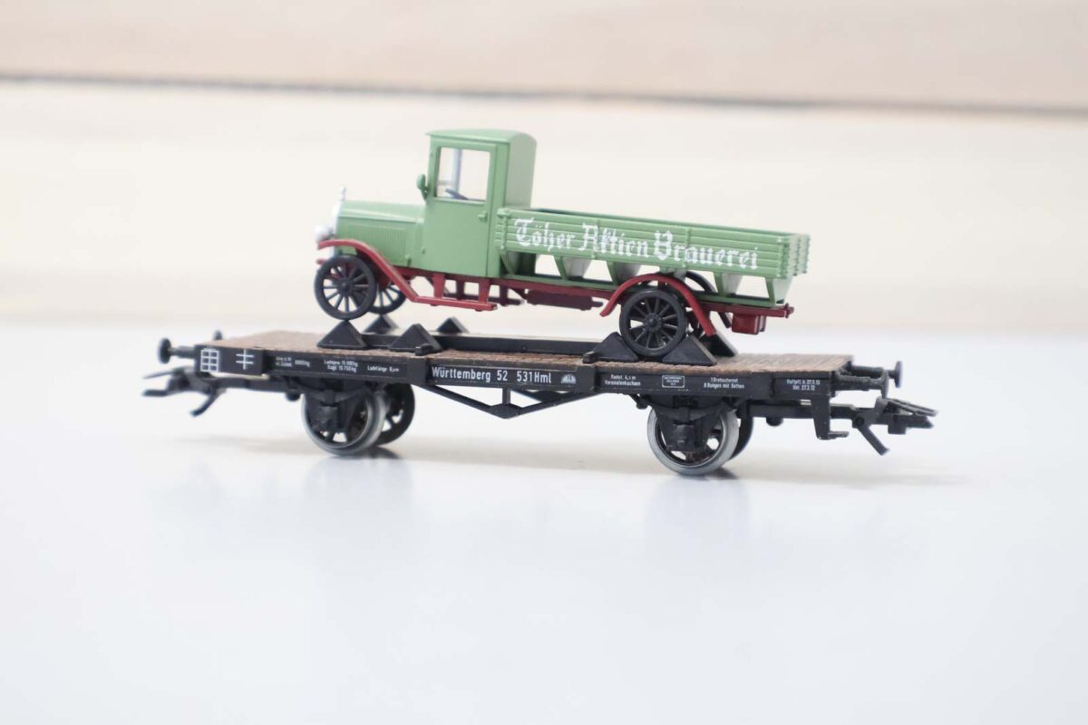 Märklin platte wagen met vrachtauto - Afbeelding 2