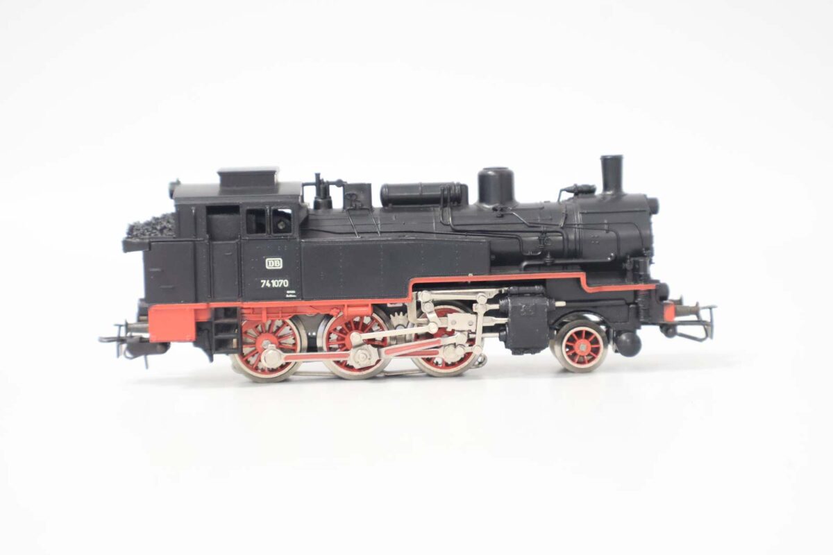Märklin 3095 stoomlocomotief BR74DB - Afbeelding 4