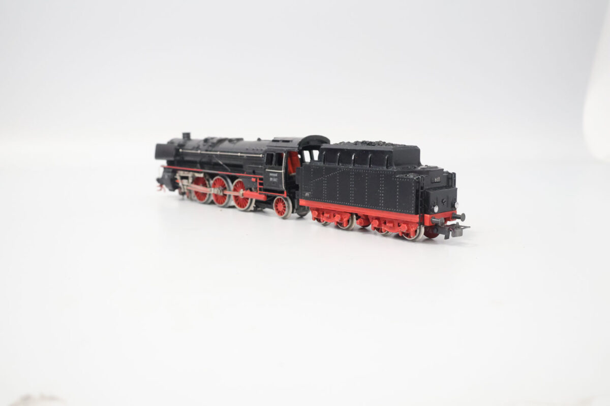 Märklin F800 stoomlokomotief BR01 DB in ruitdoos - Afbeelding 7