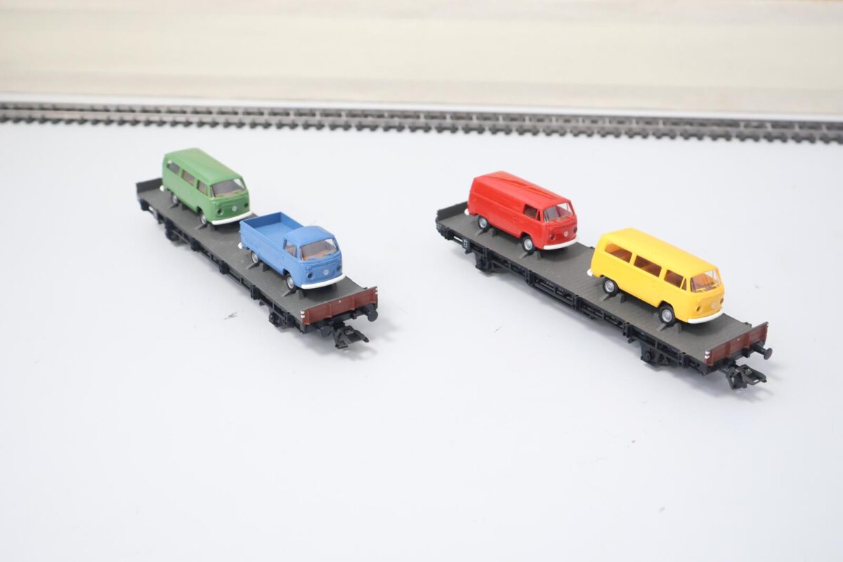 Märklin 45082 autotransportwagen set met VW bussen DB - Afbeelding 2