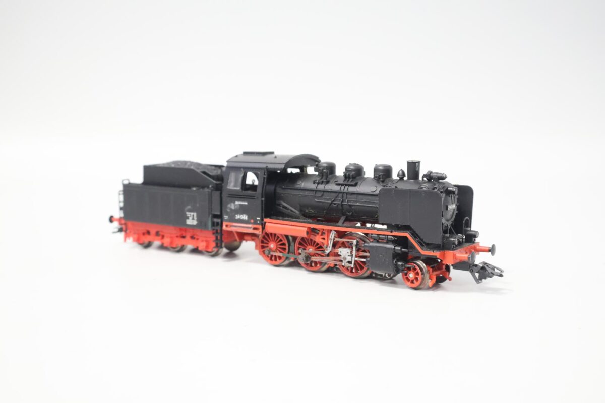 Märklin 36244 stoomlocomotief BR24 DB MFX/sound met schade - Afbeelding 4