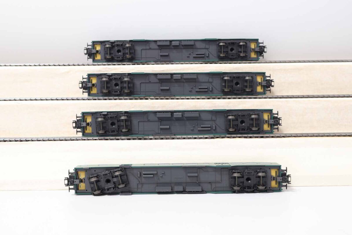 Märklin 43530 buurtverkeer wagen-set M4 personenrijtuigen  NMBS - Afbeelding 3