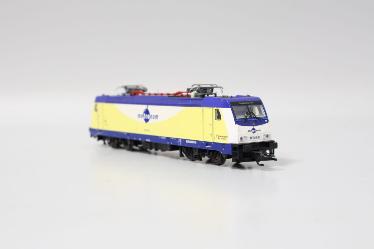 Märklin 36612 digitale elektrische locomotief BR142 LNVG - Afbeelding 2